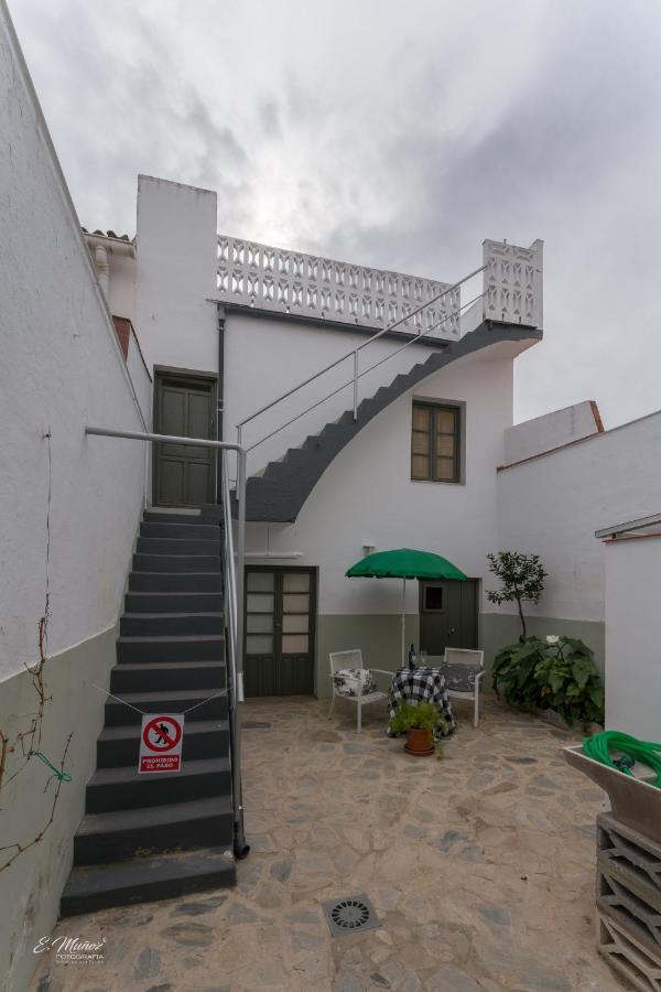 Apartamentos Tibula Museo Merida Exterior photo